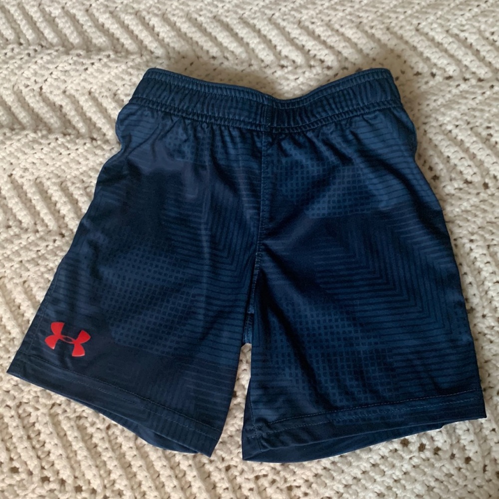 Under Armour boys lightweight dri fit shorts
